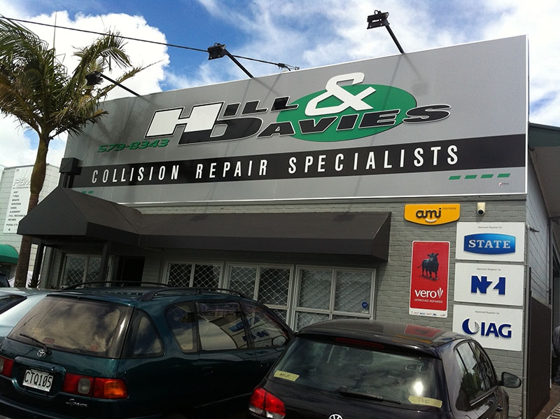 Freestanding exterior sign by Field Signs